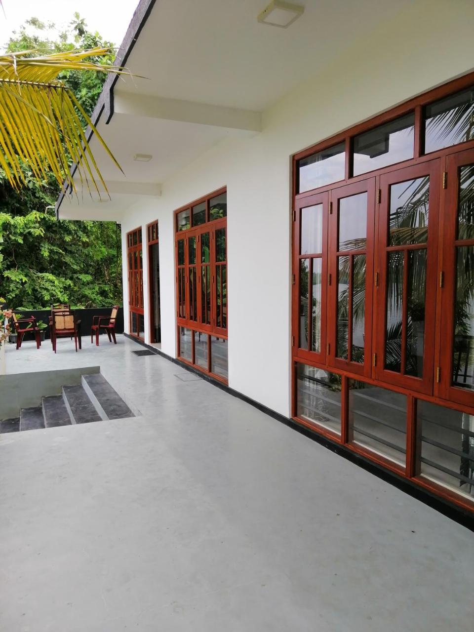Hikka Lagoon Hikkaduwa Exterior photo